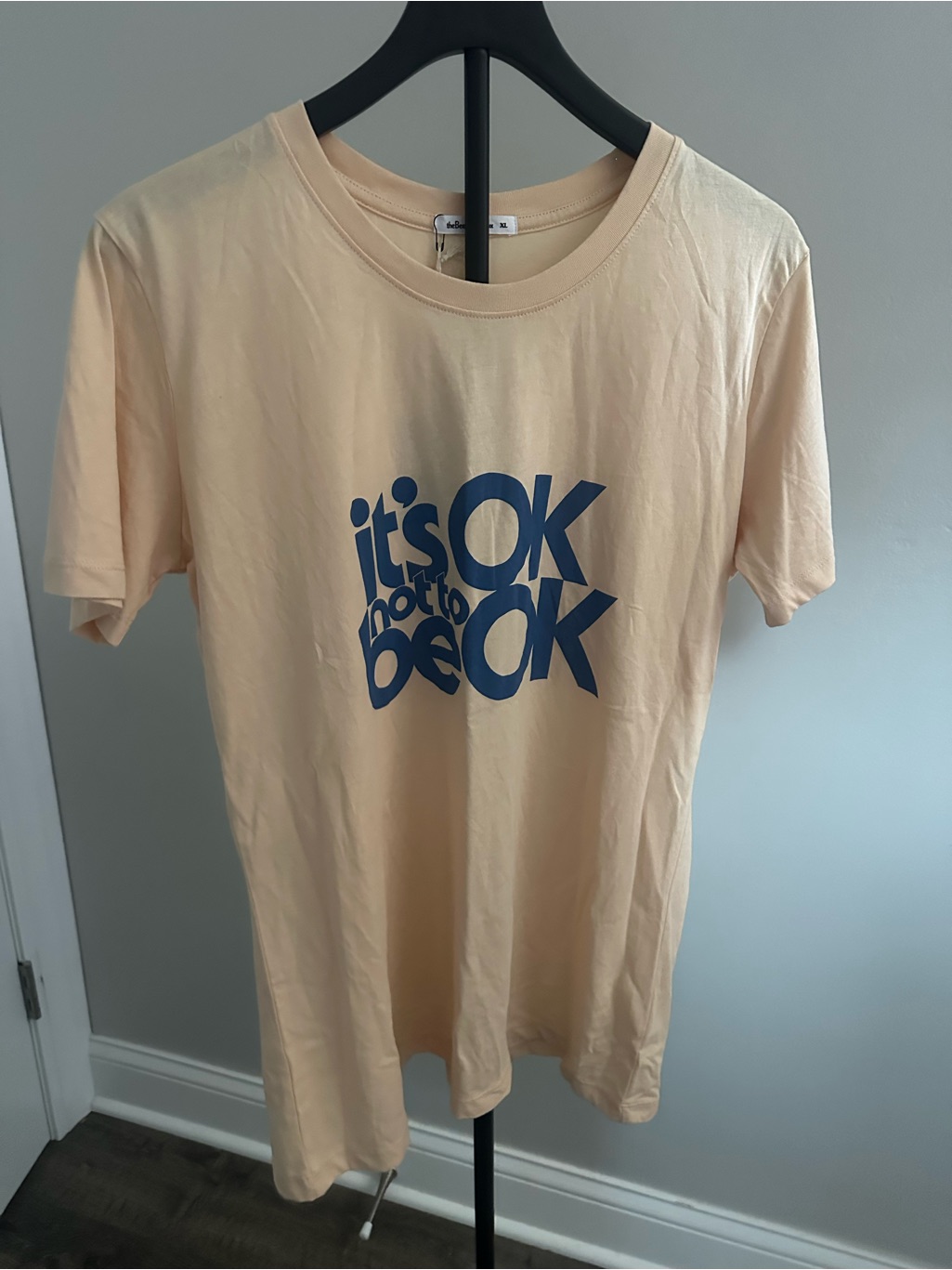 Nwt Thebee & Thefox It’s Ok Not To Be Ok Graphic T-Shirt Xl — image 2 of 5